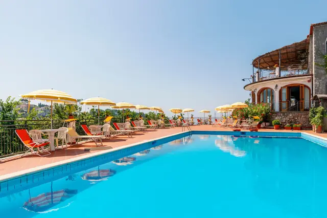 Foto della piscina 6