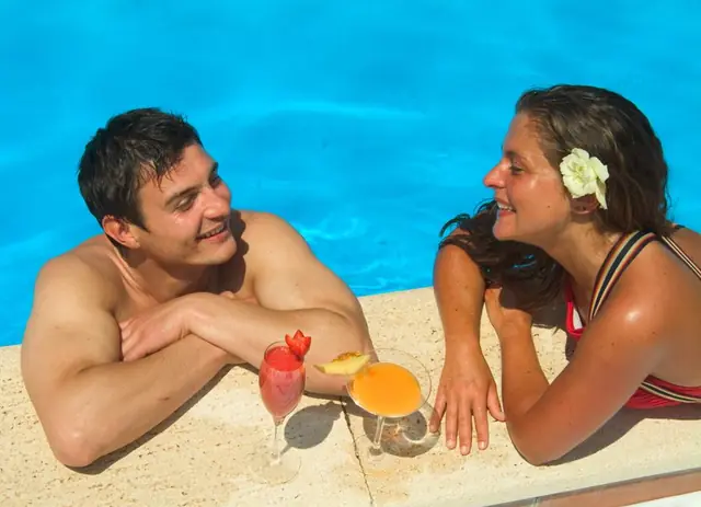 Foto della piscina 16